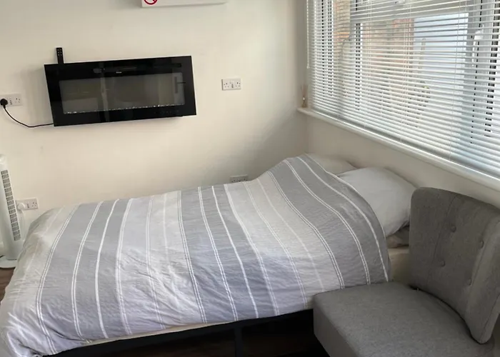 The Annexe Bedford